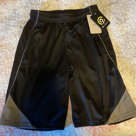 ⭐️NWT BOYS ATHLETIC SHORTS⭐️